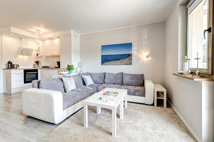 White Apartment Swinoujscie